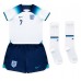 England Jack Grealish #7 Replika Babytøj Hjemmebanesæt Børn VM 2022 Kortærmet (+ Korte bukser)